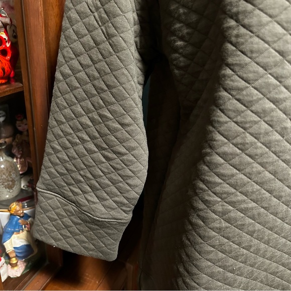 NWOT Quilted Lands End 3/4 Sleeve Sweatshirt - Picture 3 of 6